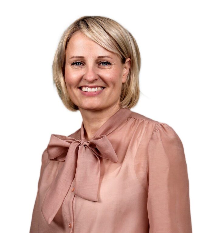 Noora Pöyhönen. Raisio plc