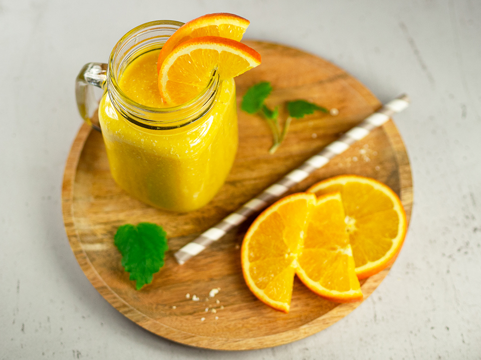 mango-porkkana-smoothie-960x720